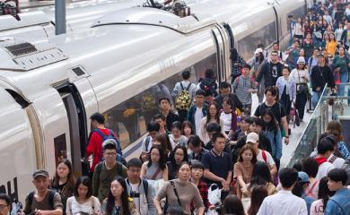 国家铁路局：今年7月全国铁路旅客发送量